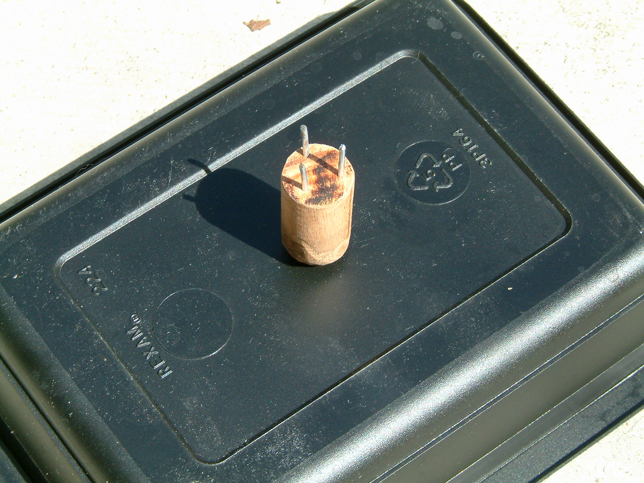 Heaqdlight_adjuster01.JPG