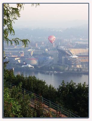 84 touches down in the river doing tricks, showing off.... (balloon, Pittsburgh, Heinz Stadium)