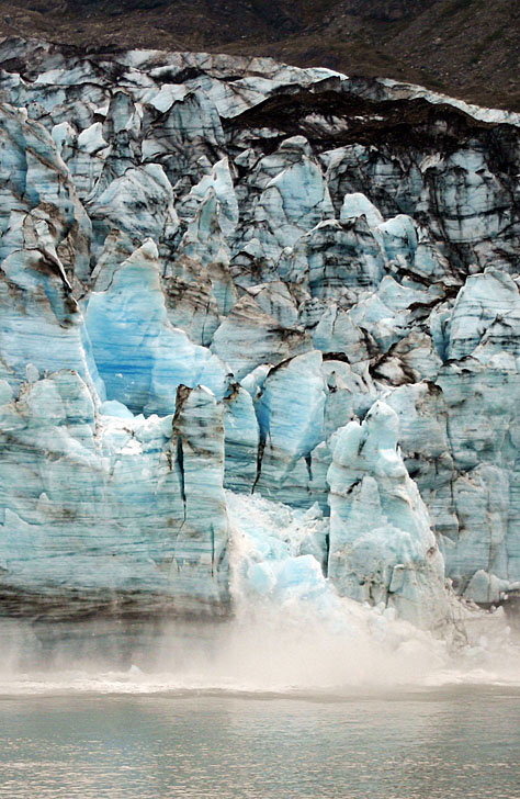 <B>Wall of Ice<b> *