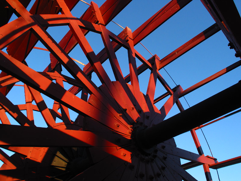 Historic Henderson Paddlewheel