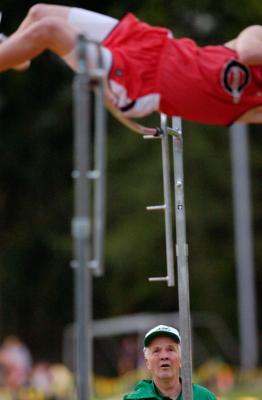 u12/derrel/medium/41552459.DSC_9470_Judge.jpg