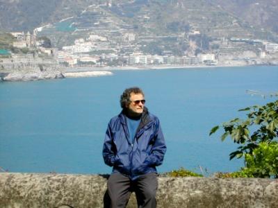 Richard on Amalfi Drive near the Hotel Marmorata. On the coast of the Tyrrhenian Sea.
