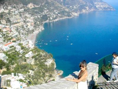 Judy on Amalfi Drive. Amalfi Coast in background. Going from Sorrento to Hotel Marmorata in Ravello.
