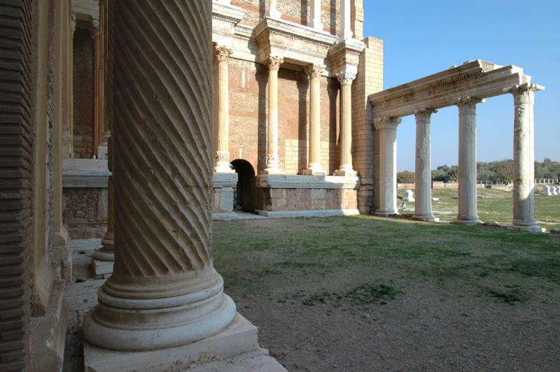 Sardis Bath complex