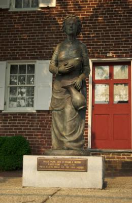 Jennie Wade statue