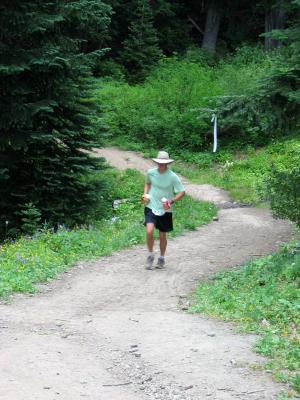 Early starter on his way to Corral Pass, Mile 17.2