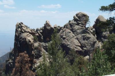 Lookout Point Bolders