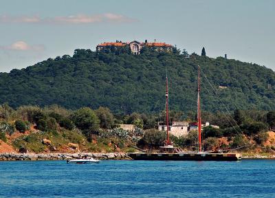 Heybeliada, Greek Orthodox seminary