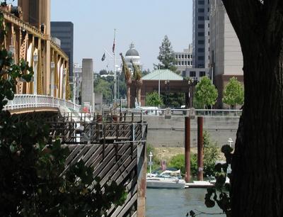 Capitol Avenue Bridge