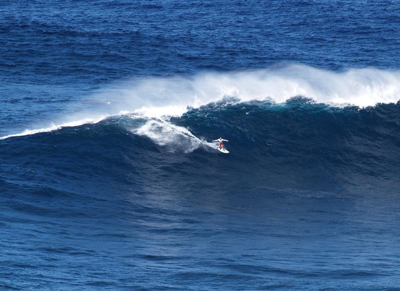 Surfing, Peahi (Jaws)