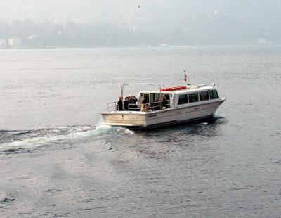 u12/joanteno/medium/41529813.boatrideitaly.jpg