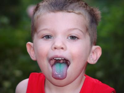 u12/jtcarnes/medium/3063072.luvthemsnocones.jpg