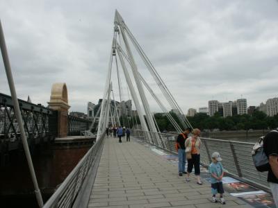 one (of the 2) Jubilee bridges