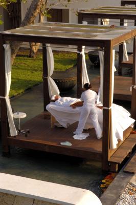Dona Rosa Suite - View (Massage Area)