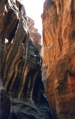 Petra - narrow rocks