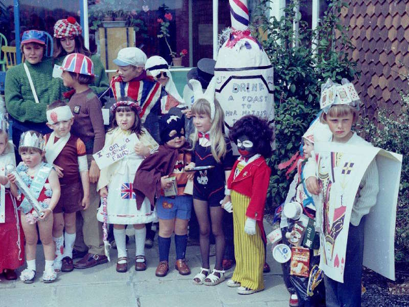 Fancy Dress 1977 Sheerness (702)