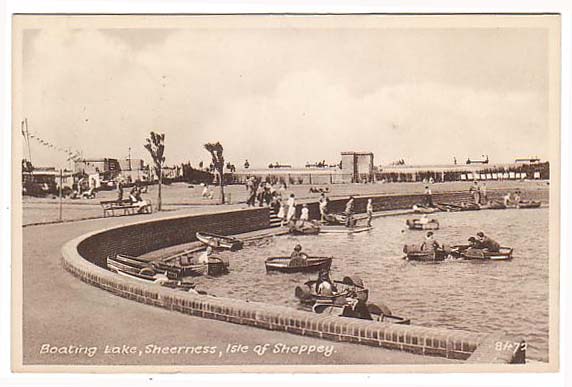 SHEERNESS BOATING LAKE.