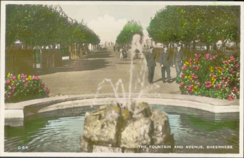 Fountain & Avenue