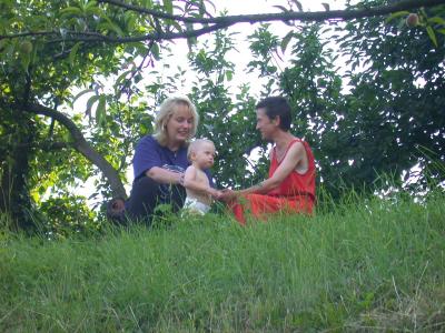 Zdena with Jihri's wife and daughter in Zamek Garden 2
