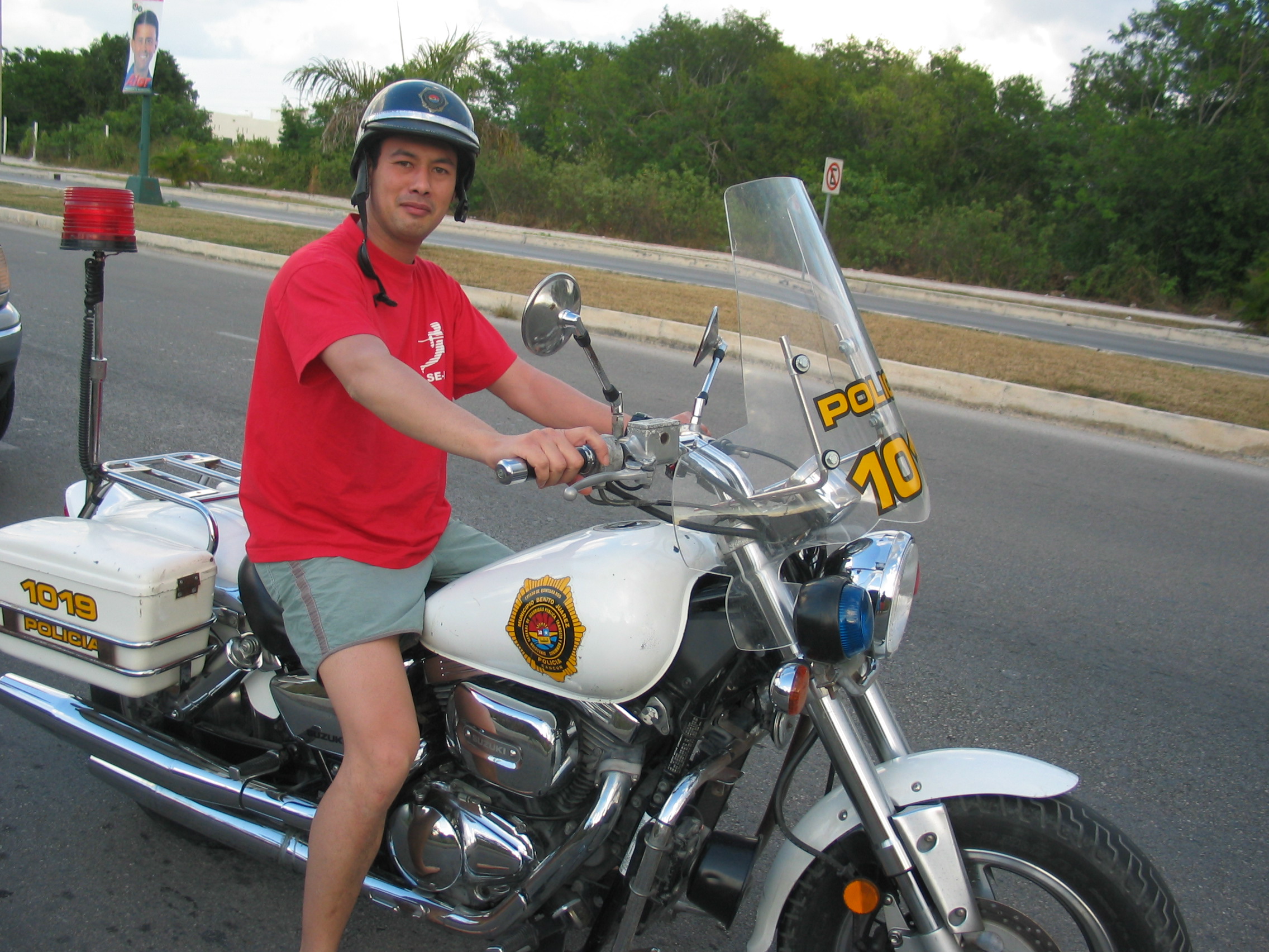 Me on a Policia Mexicana bike