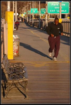 Jogging on Brooklin bridge