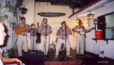 222Cuban band in Santiago de Cuba.jpg