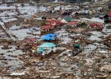 Banda Aceh  Tsunami Disaster: No Words Necessary