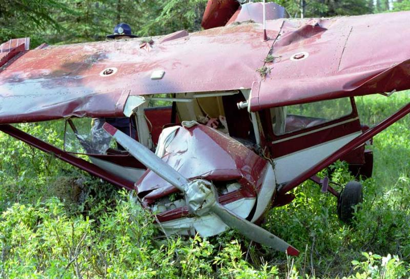 Plane-crash2