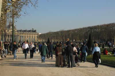 Our stroll through the Parc du Champ de Mars