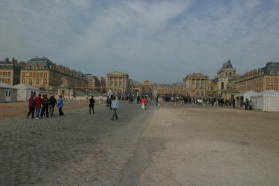 Approaching the entrance to Versailles