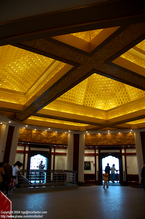 Hangzhou 杭州 - 雷峰塔(改) rebuilt Leifeng Pagoda