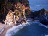 Water fall by Xavier Cohen.jpg