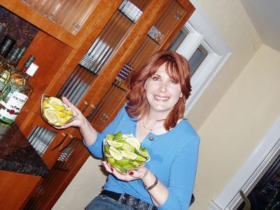 Tere in the Kitchen had Lime/Lemon Duty