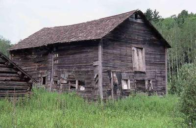 Log-Cabin-1.jpg