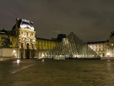 The Louvre early in the Morning