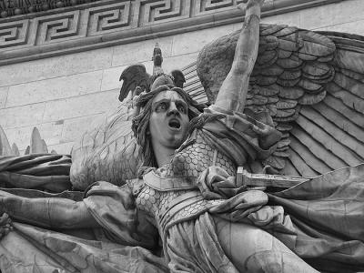 Statues on the Arc de Triomphe