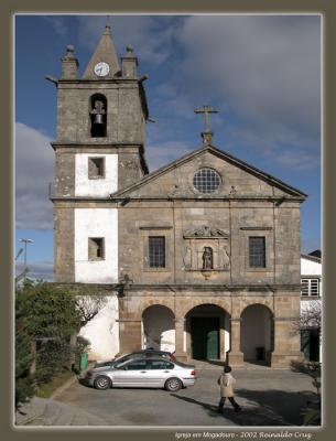 Igreja-Mogadouro.jpg