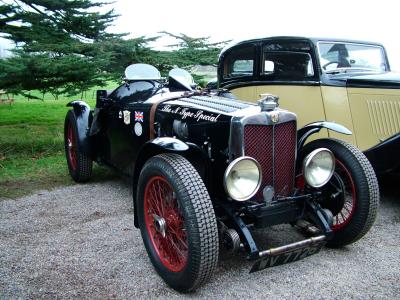 u12/redmorgan/medium/38299950.2005_0101lotus0013.jpg