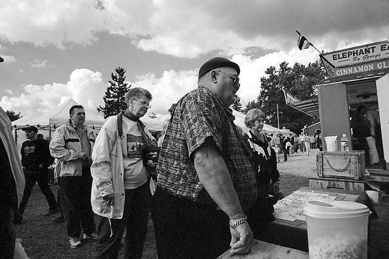 092703xp2_crop0022 copy.jpg