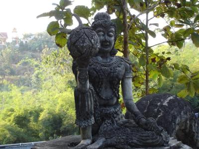 Rob Burvill Thailand 2004