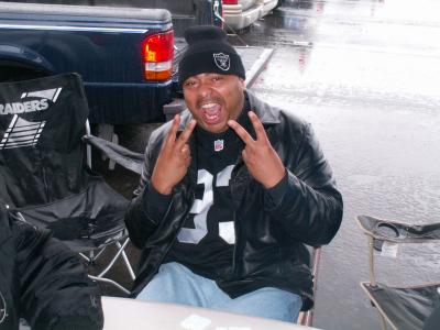 Earl WINS!