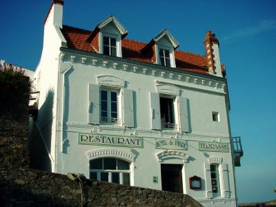 L'HÔTEL du PHARE.