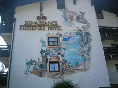 The wall of the hotel.jpg