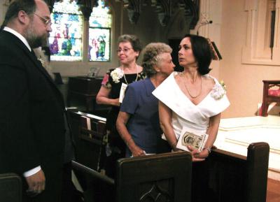 Jessica's father, aunt Carmen, grandmother Warren, and mother