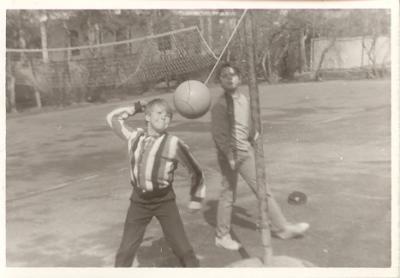 teatherball.jpg