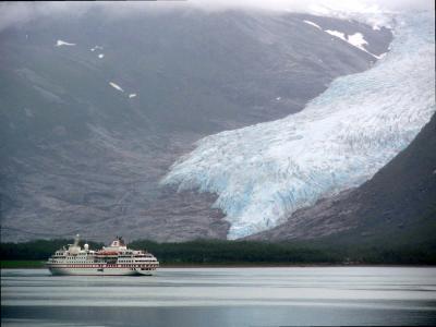 The cruiseliner ventures close