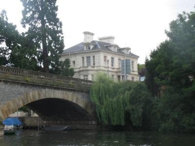 An old house by the bridge