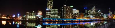 <b>Melbourne by night</b><br><font size=-1>by Richard Stocks</font>