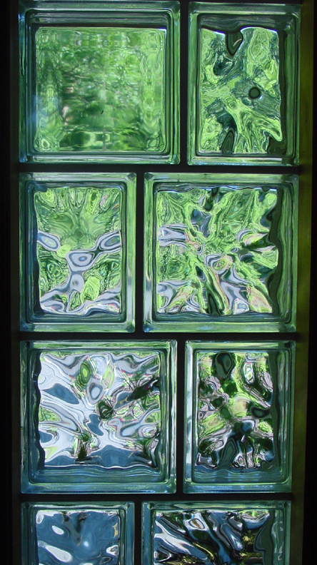 <B>In the Entryway</B><BR>by Ann Chaikin