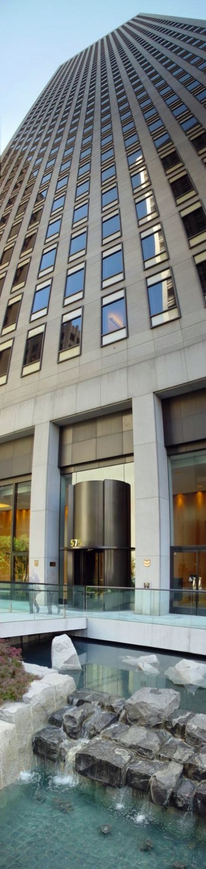 <B>San Francisco - In the city</B><BR><FONT size=1>by Francesco Gallarotti (September 2001)</FONT>
